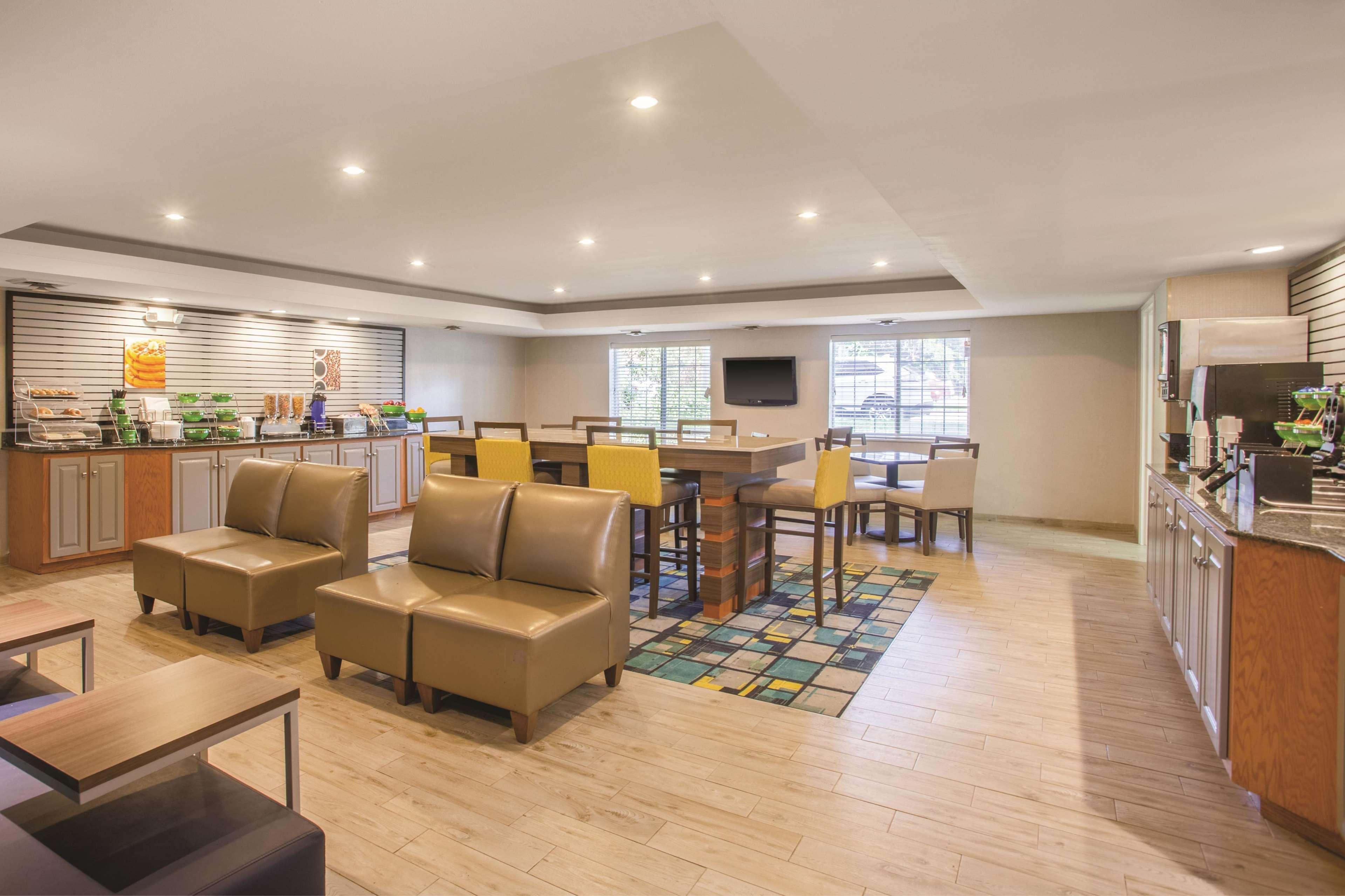 La Quinta Inn By Wyndham Richmond South Εξωτερικό φωτογραφία