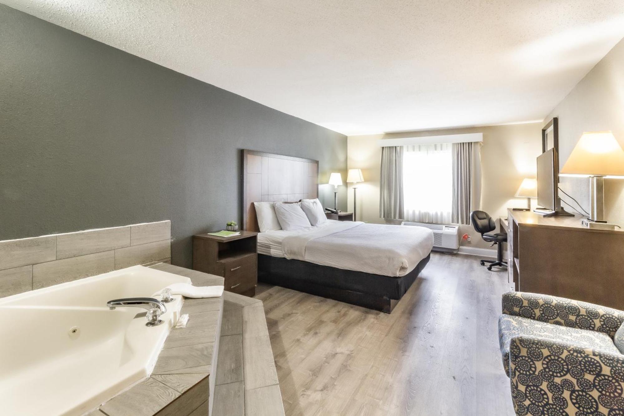 La Quinta Inn By Wyndham Richmond South Chester Εξωτερικό φωτογραφία